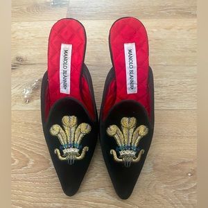 Manila Blahnik Vintage Embroidered Velvet Heels Size 36